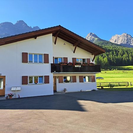 Haus Am See Tarasp Buitenkant foto